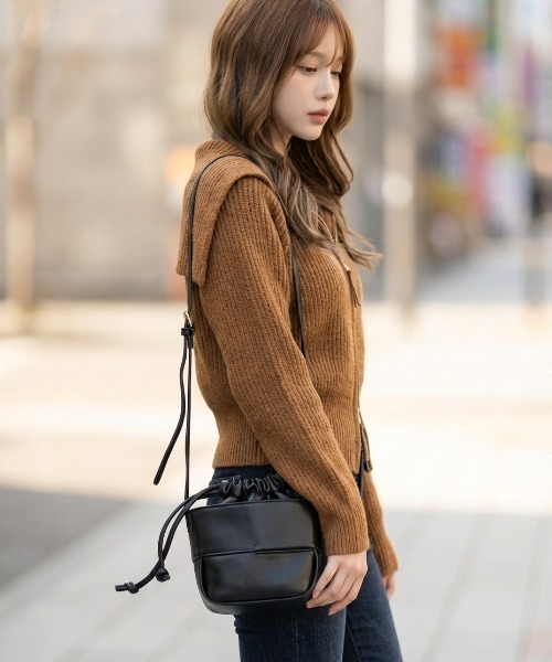 L LABEL（エルラベル）の「ドローコードバケットバッグ（ショルダーバッグ・レディース・ブラック/ホワイト/ベージュ・FREE）」の20枚目の写真