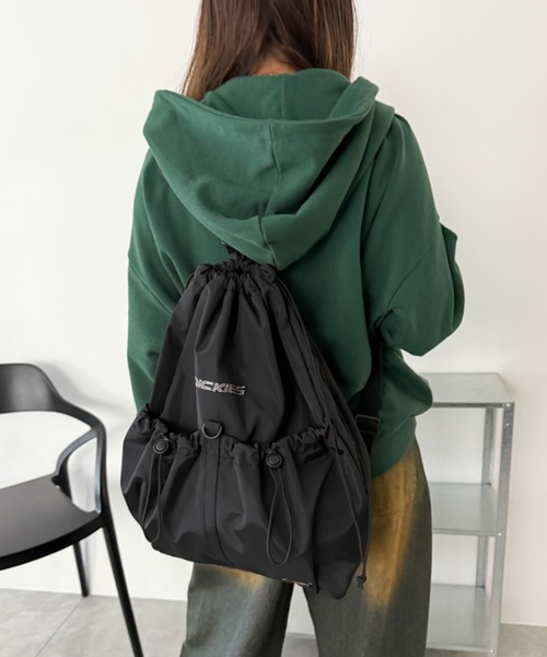 Dickies（ディッキーズ）の「∴WEGO/別注Dickies2wayナップサック（ショルダーバッグ・レディース・ホワイト/ライトグレー/ブラック/その他1・FREE）」の4枚目の写真