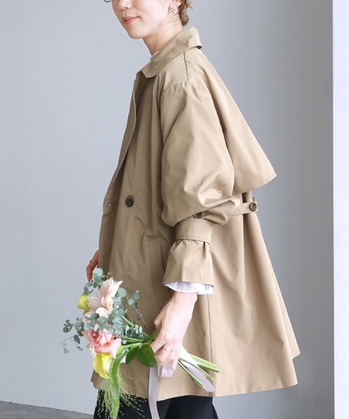reca（レカ）の「キャンディ袖トレンチ風Aラインコート（トレンチコート・レディース・アイボリー/ブラック/グレイッシュベージュ/ベージュ・M）」の7枚目の写真