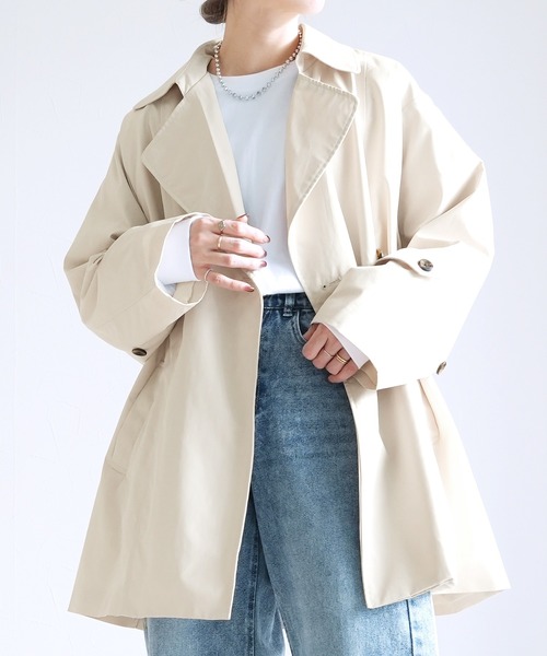 reca（レカ）の「キャンディ袖トレンチ風Aラインコート（トレンチコート・レディース・アイボリー/ブラック/グレイッシュベージュ/ベージュ・M）」の13枚目の写真