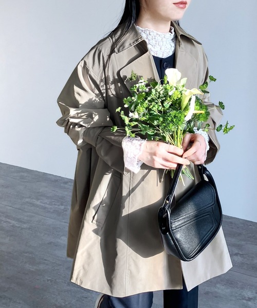 reca（レカ）の「キャンディ袖トレンチ風Aラインコート（トレンチコート・レディース・アイボリー/ブラック/グレイッシュベージュ/ベージュ・M）」の20枚目の写真