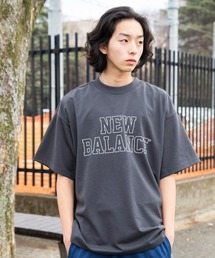 オーバーサイズドショートスリーブTシャツ