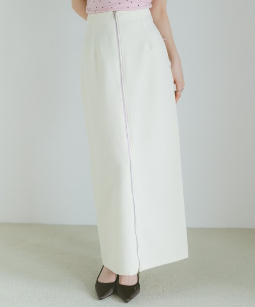 VANNIE U(ヴァニーユー)の「2WAYダブルジップナロースカート/SMサイズ展開(スカート・レディース・ブラック/アイボリー・MEDIUM/SMALL)」の7枚目の写真