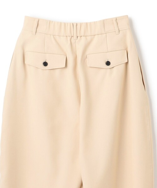 UNFILO(アンフィーロ)の「カーブワイドパンツ(その他パンツ・レディース・ベージュ系/ブラック系・SMALL/X-SMALL/LARGE/MEDIUM)」の15枚目の写真