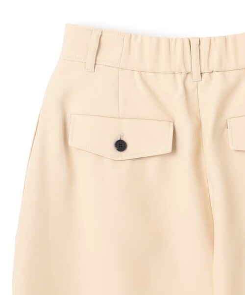 UNFILO(アンフィーロ)の「カーブワイドパンツ(その他パンツ・レディース・ベージュ系/ブラック系・SMALL/X-SMALL/LARGE/MEDIUM)」の17枚目の写真