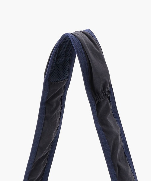 BRIEFING（ブリーフィング）の「BRIEFING/ブリーフィング HOBO BAG TALL トールホーボーバック（ショルダーバッグ・メンズ・ネイビー/チャコール/ベージュ・FREE）」の17枚目の写真