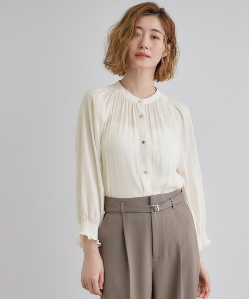 grove（グローブ）の「【デイリーから特別な日まで】華やかさを纏うヴィンテージサテンブラウス（シャツ/ブラウス・レディース・ライトブルー/オフホワイト/ホワイト系3/ブラック系/ピンク・02/03/01/04/05）」の7枚目の写真