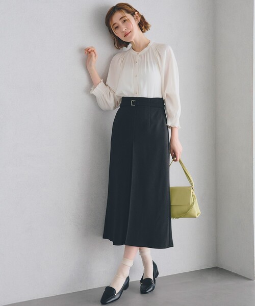 grove（グローブ）の「【デイリーから特別な日まで】華やかさを纏うヴィンテージサテンブラウス（シャツ/ブラウス・レディース・ライトブルー/オフホワイト/ホワイト系3/ブラック系/ピンク・02/03/01/04/05）」の9枚目の写真