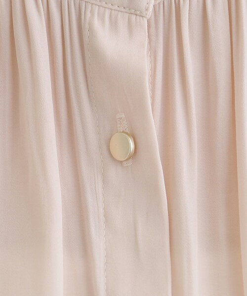 grove（グローブ）の「【デイリーから特別な日まで】華やかさを纏うヴィンテージサテンブラウス（シャツ/ブラウス・レディース・ライトブルー/オフホワイト/ホワイト系3/ブラック系/ピンク・02/03/01/04/05）」の15枚目の写真