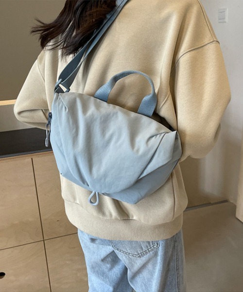 Miniministore(ミニミニストア)の「ショルダーバッグ ナイロン斜めがけバッグ(ショルダーバッグ・レディース・ワインレッド/ベージュ/カーキ/アイボリー/ブラック/ブルー・FREE)」の5枚目の写真