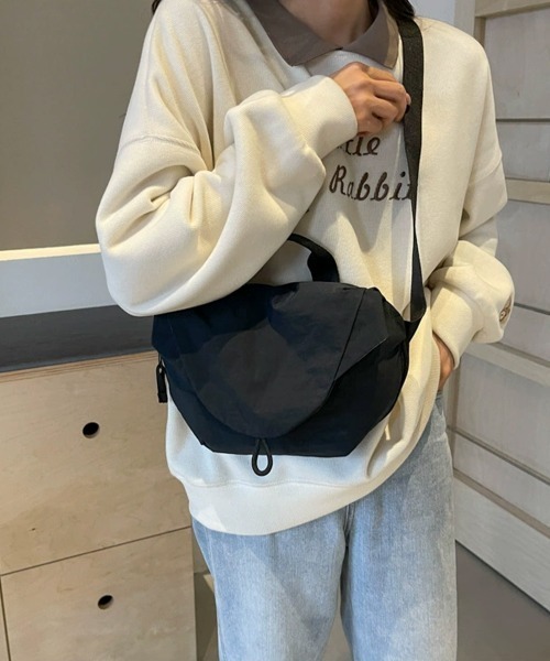 Miniministore(ミニミニストア)の「ショルダーバッグ ナイロン斜めがけバッグ(ショルダーバッグ・レディース・ワインレッド/ベージュ/カーキ/アイボリー/ブラック/ブルー・FREE)」の15枚目の写真