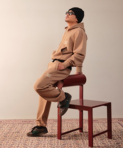 #Re:room(リルーム)の「SantaFeロゴスウェットパンツ(スウェットパンツ・メンズ・ライトブラック/ベージュ/オフホワイト・SMALL/MEDIUM)」の21枚目の写真