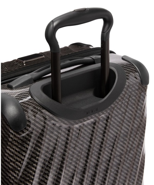 TUMI（トゥミ）の「19 DEGREE LITE インターナショナル・キャリーオン スーツケース（機内持ち込みサイズ） 1泊～3泊程度（スーツケース/キャリーバッグ・レディース・ピンク系その他/ブラック×グレー・FREE）」の15枚目の写真