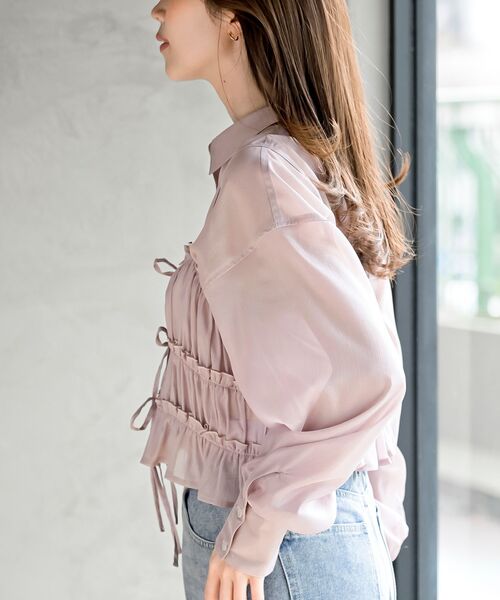 rps（アールピーエス）の「ビスチェ付きシアーブラウス（シャツ/ブラウス・レディース・グレイッシュベージュ/オフホワイト/ブルー/ブラック・フリー）」の17枚目の写真