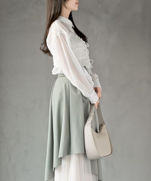 rps（アールピーエス）の「ビスチェ付きシアーブラウス（シャツ/ブラウス・レディース・グレイッシュベージュ/オフホワイト/ブルー/ブラック・フリー）」の11枚目の写真