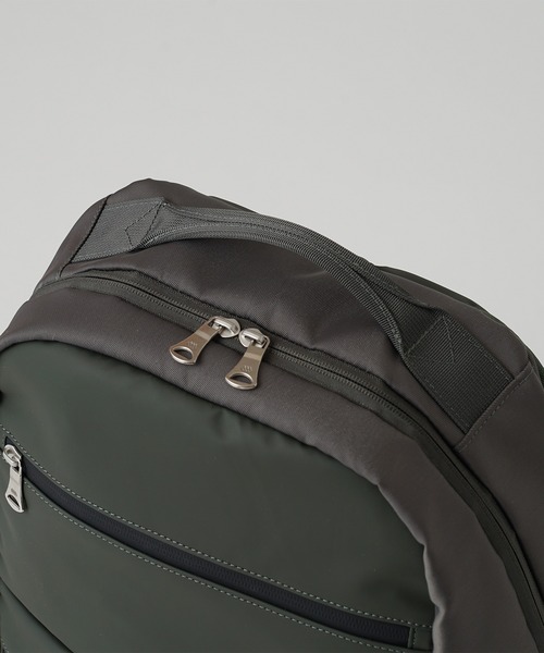 MADDEN EQUIPMENT(メデン イクイップメント)の「【MADDEN EQUIPMENT】防水撥水 B4サイズ収納可 リュック バックパック EQPK-04(ショルダーバッグ・メンズ・ライトグレー/ダークグレー/ブラック/カーキ・ONE SIZE)」の17枚目の写真