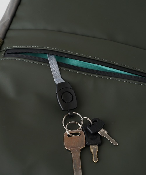 MADDEN EQUIPMENT(メデン イクイップメント)の「【MADDEN EQUIPMENT】防水撥水 B4サイズ収納可 リュック バックパック EQPK-04(ショルダーバッグ・メンズ・ライトグレー/ダークグレー/ブラック/カーキ・ONE SIZE)」の20枚目の写真