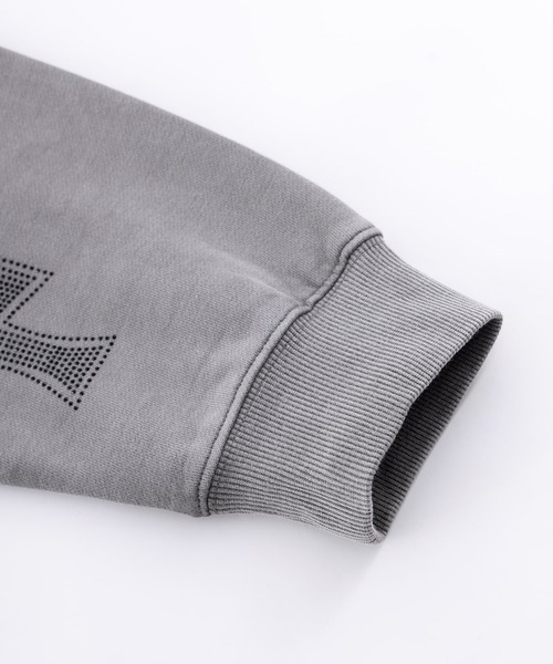 UNKNOWN LONDON（アンノウン・ロンドン）の「フーディー｜WASH GREYxBLACK CROSS ZIP HOODIE｜Unknown London（パーカー・メンズ・グレー・XL/L/M/S/XS）」の6枚目の写真