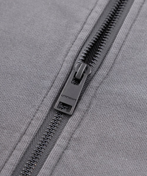 UNKNOWN LONDON（アンノウン・ロンドン）の「フーディー｜WASH GREYxBLACK CROSS ZIP HOODIE｜Unknown London（パーカー・メンズ・グレー・XL/L/M/S/XS）」の5枚目の写真