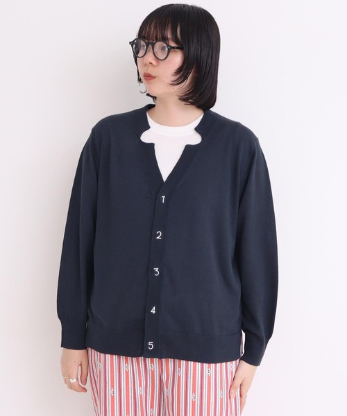 I am I in fact...（アイアムアイインファクト）の「C/Li数字刺繍　Vカーディガン（カーディガン/ボレロ・レディース・ホワイト/チャコールグレー/ピンク/イエロー/グリーン・FREE）」の16枚目の写真