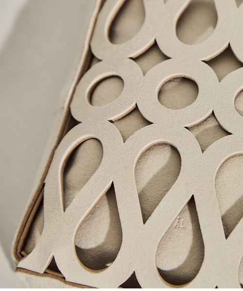 MARY AL TERNA（メアリオルターナ）の「【MARY AL TERNA/メアリオルターナ】MAZE SHOULDER BAG/ショルダーバッグ（ショルダーバッグ・レディース・アイボリー/ブラック・FREE）」の20枚目の写真