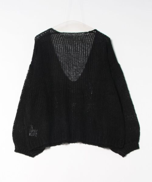 esutoreja(エストレジャ)の「ローゲージVネックニット(ニット/セーター・レディース・ブラック/オリーブ/グレー/アイボリー・FREE)」の22枚目の写真