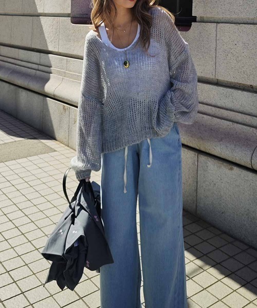 esutoreja(エストレジャ)の「ローゲージVネックニット(ニット/セーター・レディース・ブラック/オリーブ/グレー/アイボリー・FREE)」の8枚目の写真