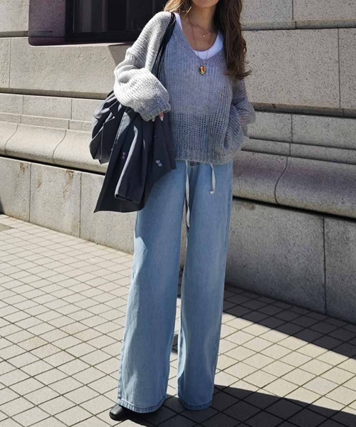 esutoreja(エストレジャ)の「ローゲージVネックニット(ニット/セーター・レディース・ブラック/オリーブ/グレー/アイボリー・FREE)」の9枚目の写真