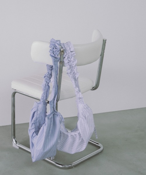 duei(デュイ)の「ストライプドロストショルダーバッグ(ショルダーバッグ・レディース・ブルー/ホワイト・FREE)」の1枚目の写真