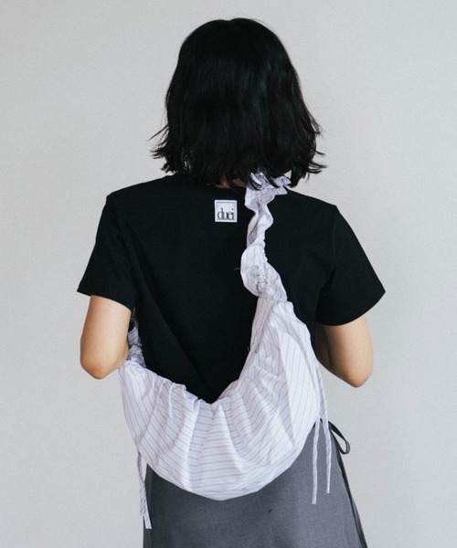 duei(デュイ)の「ストライプドロストショルダーバッグ(ショルダーバッグ・レディース・ブルー/ホワイト・FREE)」の3枚目の写真