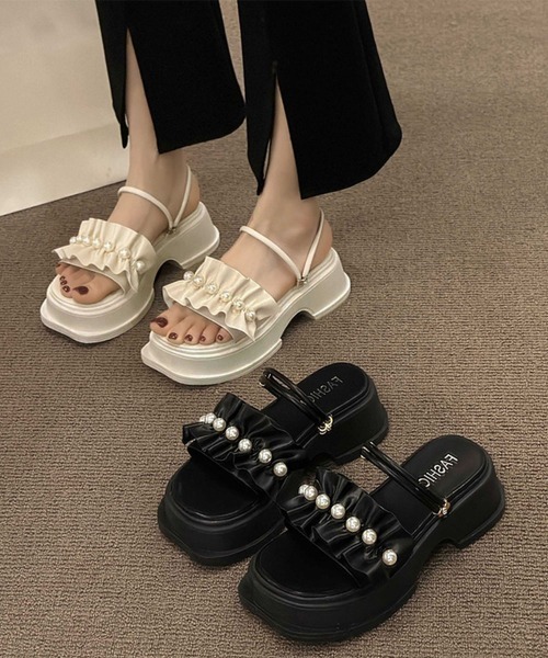 Miniministore(ミニミニストア)の「フリルサンダル厚底パールサンダル2way(サンダル・レディース・ブラック/アイボリー・22.5cm/23.0cm/23.5cm/24.0cm/24.5cm)」の5枚目の写真