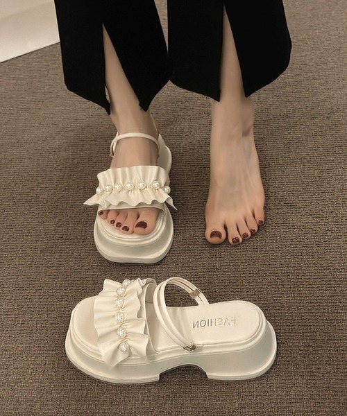 Miniministore(ミニミニストア)の「フリルサンダル厚底パールサンダル2way(サンダル・レディース・ブラック/アイボリー・22.5cm/23.0cm/23.5cm/24.0cm/24.5cm)」の10枚目の写真