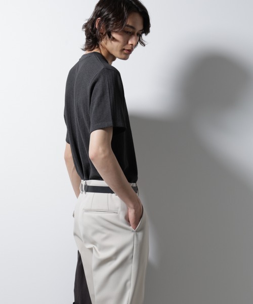 NANO universe(ナノユニバース)の「「Damerino」ヘリンボンクルーネックTシャツ/防シワ・吸水速乾・UVカット(Tシャツ/カットソー・メンズ・チャコール/ネイビー/ブラウン・S/M/L)」の9枚目の写真