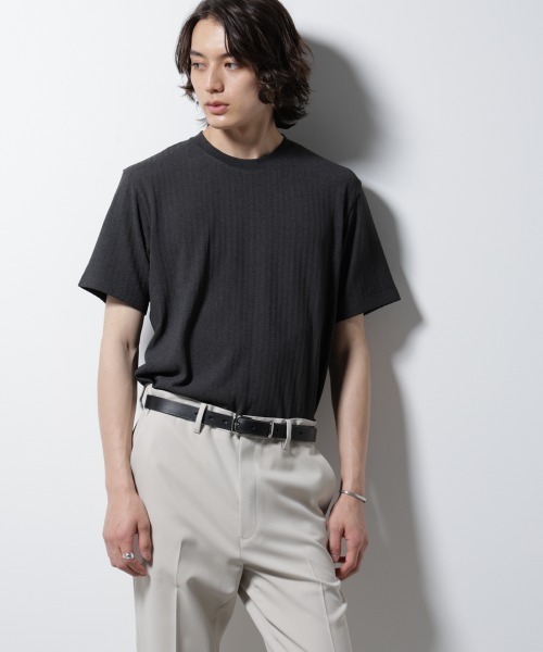 NANO universe(ナノユニバース)の「「Damerino」ヘリンボンクルーネックTシャツ/防シワ・吸水速乾・UVカット(Tシャツ/カットソー・メンズ・チャコール/ネイビー/ブラウン・S/M/L)」の8枚目の写真