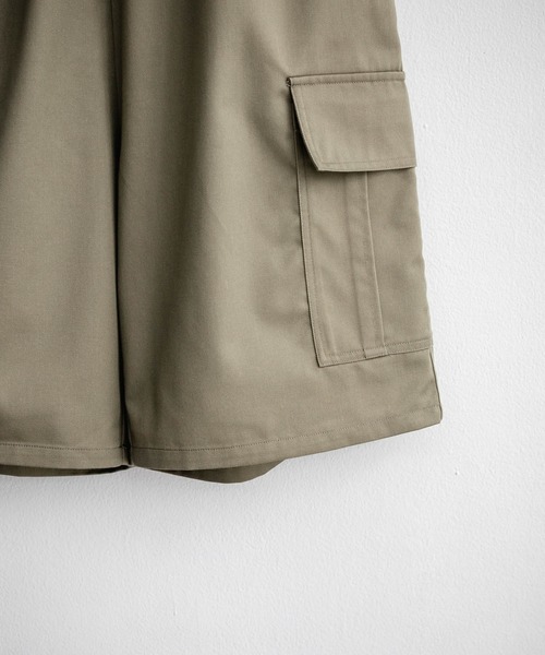 Rocky Monroe（ロッキーモンロー）の「ワイドミリタリーカーゴイージーショートパンツ ハーフパンツ（カーゴパンツ・メンズ・ベージュ/ブラック/カーキ・M/L/XL）」の15枚目の写真