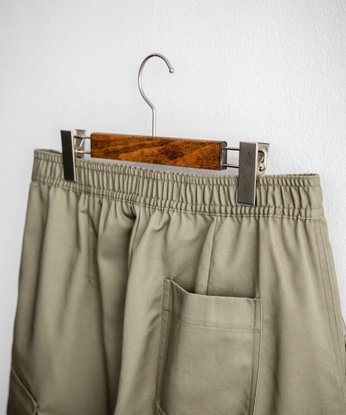 Rocky Monroe（ロッキーモンロー）の「ワイドミリタリーカーゴイージーショートパンツ ハーフパンツ（カーゴパンツ・メンズ・ベージュ/ブラック/カーキ・M/L/XL）」の14枚目の写真