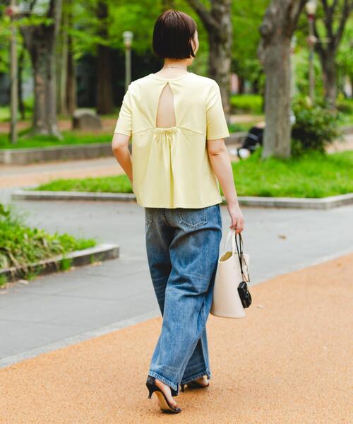 F by ROSSO（エフバイロッソ）の「『UR TECH』F by ROSSO　UVCUTバックオープンフレアTシャツ（Tシャツ/カットソー・レディース・ブラック/オフホワイト/イエロー・FREE）」の19枚目の写真