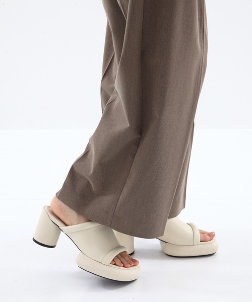 靴 ALM. CIELO LEATHER SANDALS IVORY 37 ALM/アルム】CIELO LEATHER SANDALS/レザーサンダル（サンダル