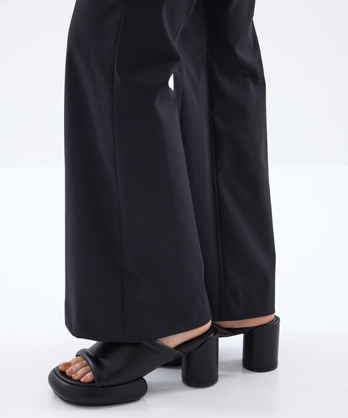 ALM.（アルム）の「【ALM/アルム】CIELO LEATHER SANDALS/レザーサンダル（サンダル・レディース・アイボリー/ブラック・36/37/38）」の5枚目の写真