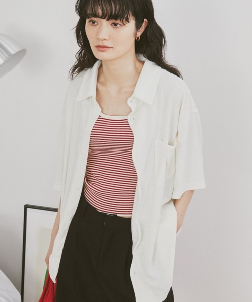 MERLOT（メルロー）の「ウェーブパイルシャツ（シャツ/ブラウス・レディース・アイボリー/ネイビー・FREE）」の4枚目の写真