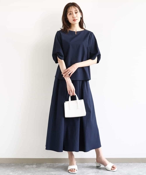 MK MICHEL KLEIN（エムケーミッシェルクラン）の「タックフレアースカート/撥水/UVカット/洗える（スカート・レディース・ネイビー/ブルー・38）」の8枚目の写真