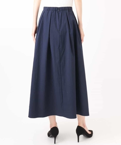 MK MICHEL KLEIN（エムケーミッシェルクラン）の「タックフレアースカート/撥水/UVカット/洗える（スカート・レディース・ネイビー/ブルー・38）」の21枚目の写真