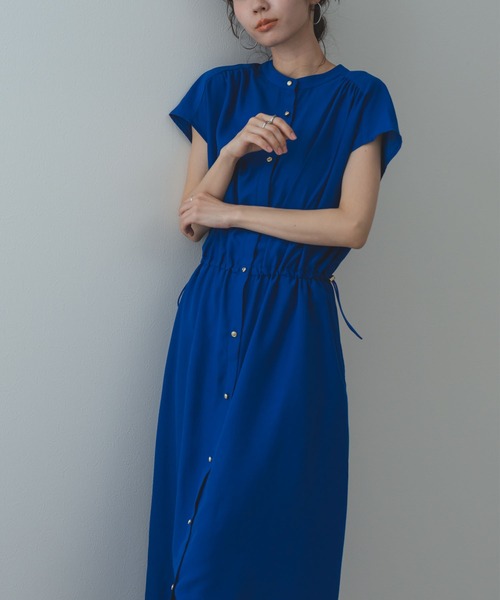 ANNA LUNA（アンナルナ）の「【ANNA LUNA】 1枚で完成する 大人の きれいめ カジュアル 半袖 ワンピース（ワンピース・レディース・ブルー/チャコールグレー/ネイビー・MEDIUM）」の22枚目の写真