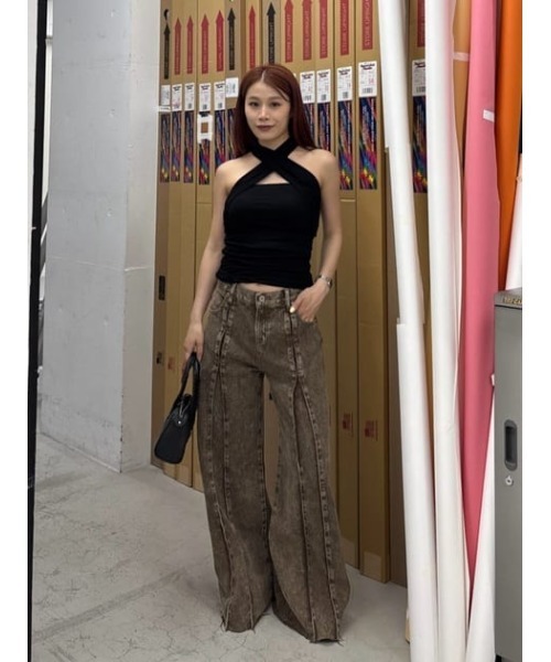 LAGUA GEM（ラグアジェム）の「FRONT POINT LOOSE デニム（デニムパンツ・レディース・ブラック/ブラウン・22inch/23inch/24inch/25inch/26inch）」の11枚目の写真