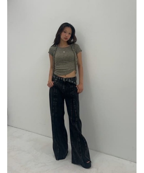 LAGUA GEM（ラグアジェム）の「FRONT POINT LOOSE デニム（デニムパンツ・レディース・ブラック/ブラウン・22inch/23inch/24inch/25inch/26inch）」の5枚目の写真