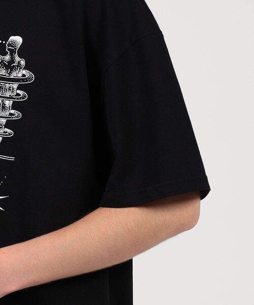 BRAIN DEAD（ブレインデット）の「BRAIN DEAD MIND PUZZLE T-SHIRT（Tシャツ/カットソー・メンズ・ブラック・M/L）」の8枚目の写真