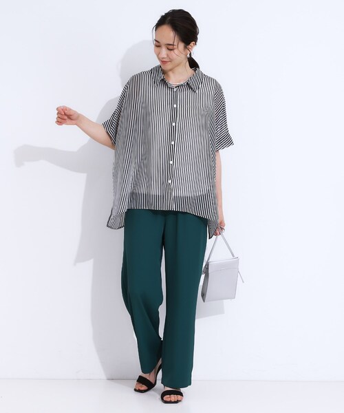 Cutie Blonde（キューティーブロンド）の「大人のシアー感 ゆるさらポンチョシャツ（シャツ/ブラウス・レディース・ブラック/イエロー系その他/ブラウン系その他5/ネイビー系2/ブラック系2/ホワイト系9・00）」の13枚目の写真