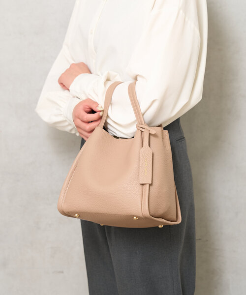 BIRTHDAY BAR(バースデイバー)の「【cache cache カシュカシュ】ミニショルダー付ソフトレザー調ミニバッグ(トートバッグ・レディース・シルバー/ブラック/ベージュ/ダークグレー・0)」の18枚目の写真