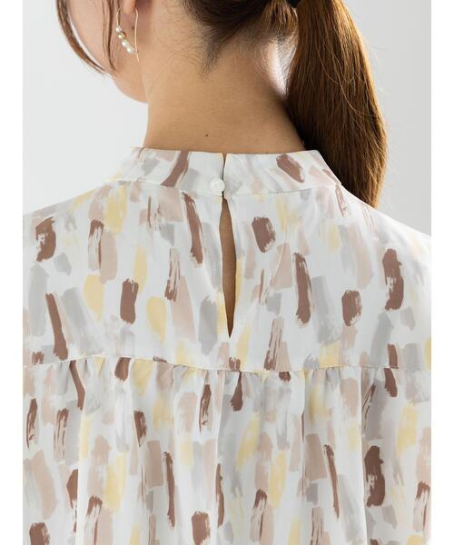 Te chichi(テチチ)の「パターンアソートボウタイブラウス(シャツ/ブラウス・レディース・ベージュ/オフホワイト/ブルー/ブラック・F)」の21枚目の写真