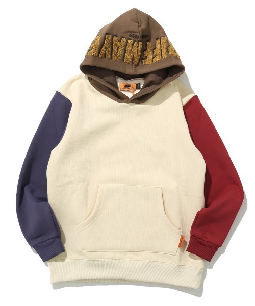 KRIFF MAYER Kid's Collection(クリフメイヤーキッズコレクション)の「サガラ刺繍裏起毛パーカー(フードロゴ)(スウェット・キッズ・チャコール/ベージュ/パープル/ブラウン/レッド/グリーン/カラフル/ナチュラル・120/130/140/150/160/170)」の8枚目の写真